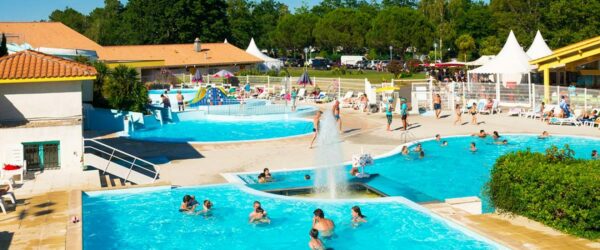 camping_le_lou_broustaricq_piscine_ext_02 camping_le_lou_broustaricq_piscine_ext_02